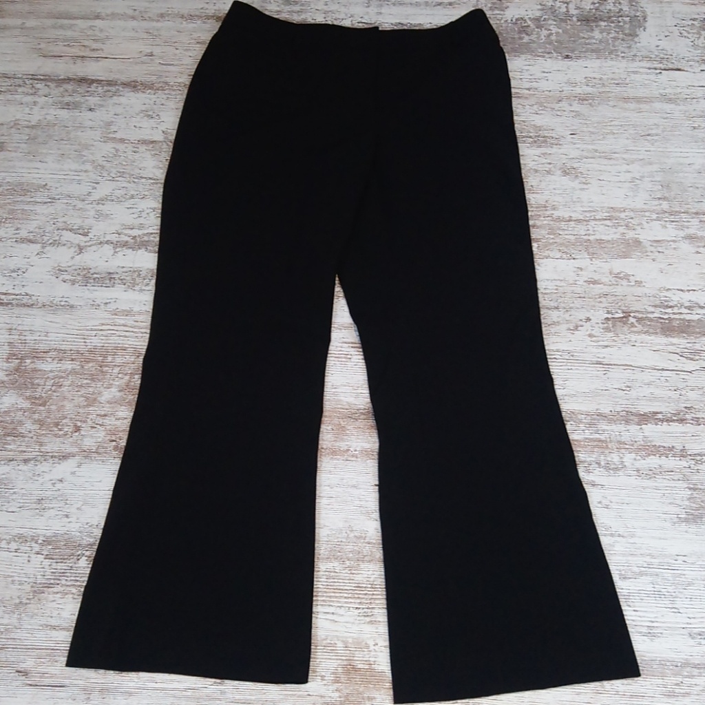 Chic Solid Black Pocket Pants
